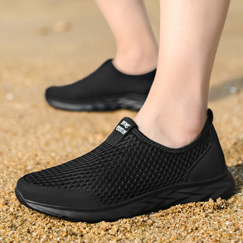 Roux Elin. – Lightweight Unisex Breathable Sneakers for Everyday Comfort