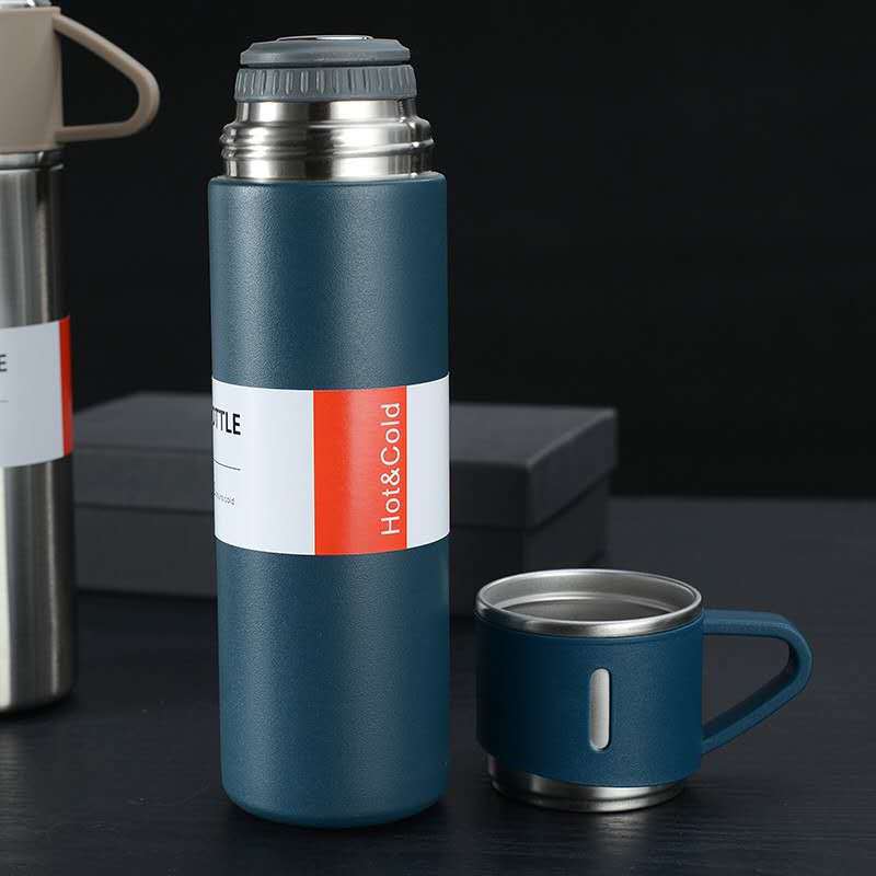 Portable Insulated Thermos Flask – 12-Hour Temperature Retention with Cup-Style Lid