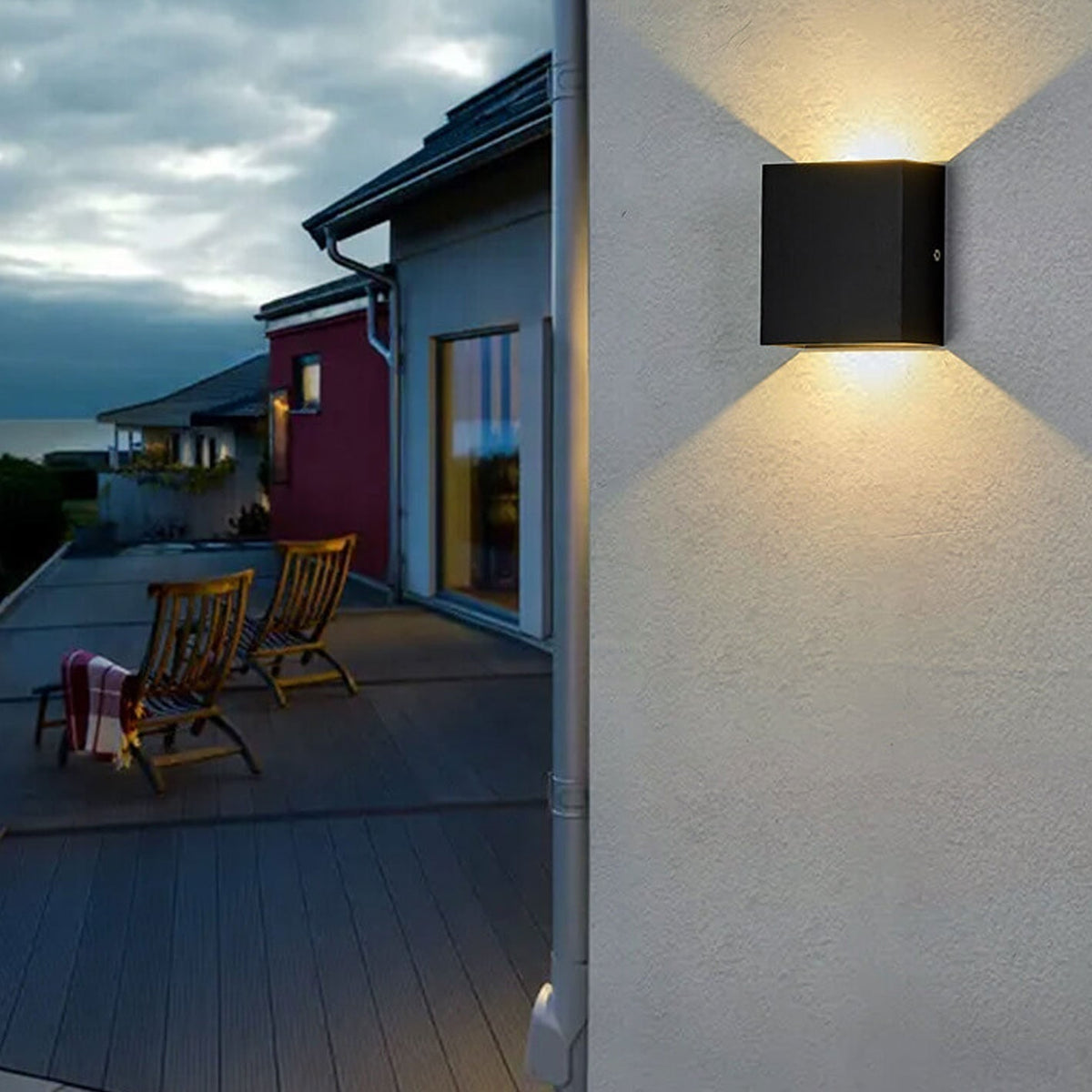 LED Wall Sconce with Up and Down Lighting and Modern Minimalist Design - Image 9