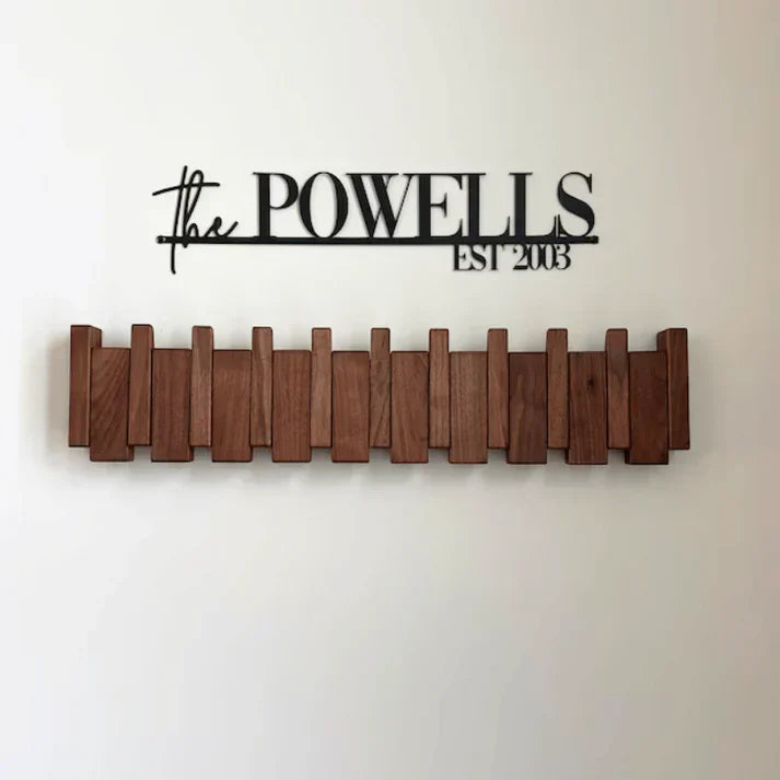Appendiabiti da parete in stile pianoforte – Appendino decorativo con ganci in legno massello | Portaoggetti funzionale e decorazione artistica per la casa